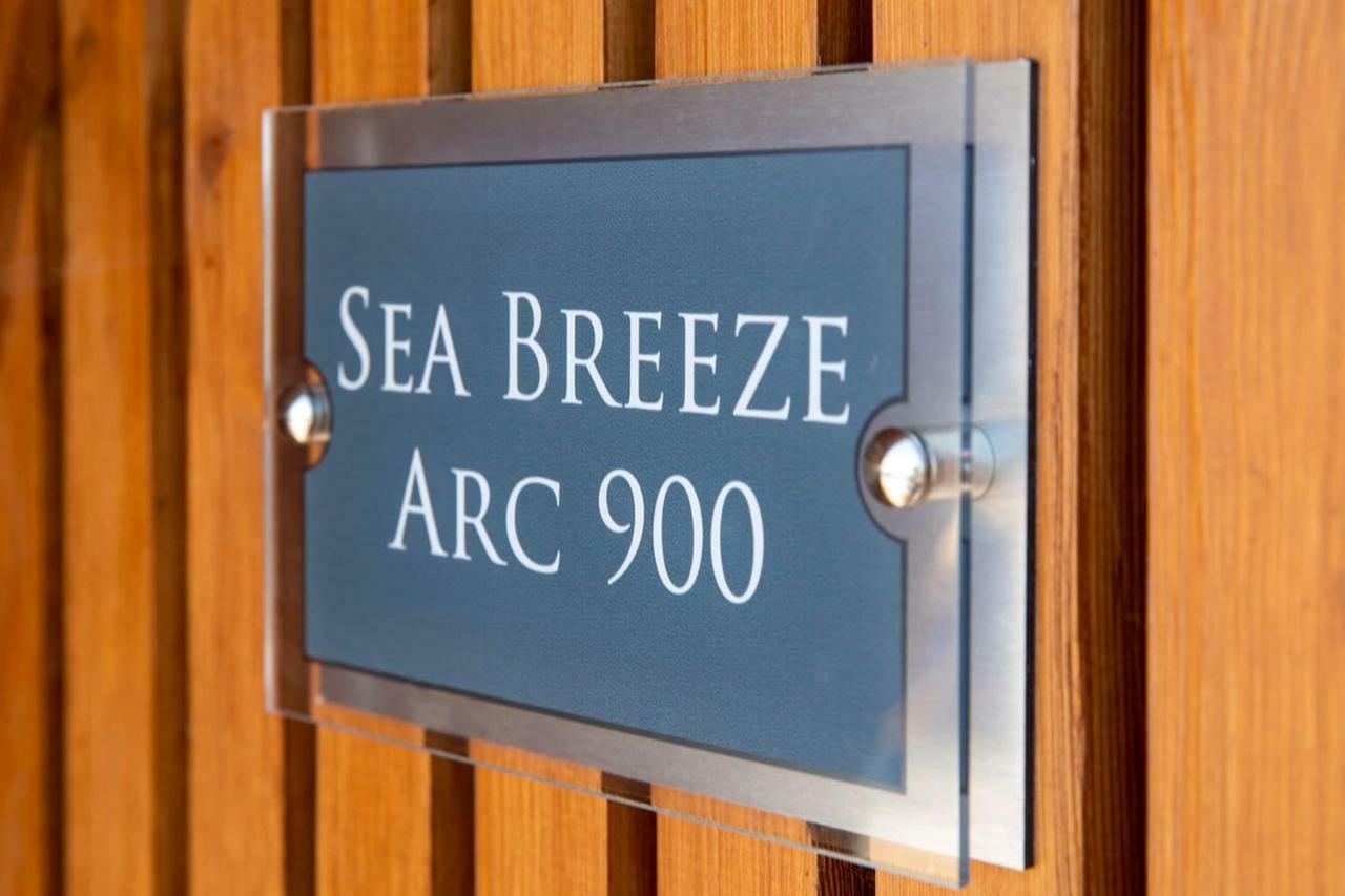 Sea Breeze Ark 900 Hotel Emsworth Exterior photo